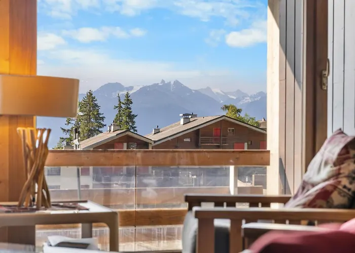 Emeraudes 404a Pres De La Telecabine A Avec Vue Sur Les Alpes